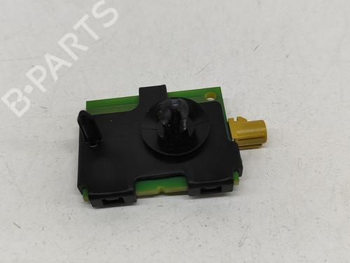 Antenne/Base MERCEDES-BENZ EQB (X243) EQB 350 4-matic (243.612) (292 hp) 28554302