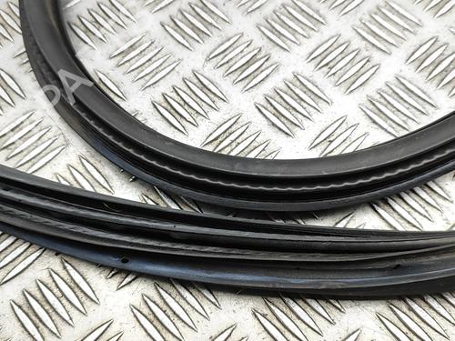 Gummiliste CITROËN C4 CACTUS 1.6 BlueHDi 100 | BP29975751C142 