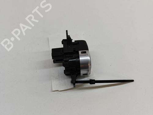 Switch BMW 6 Convertible (F12) 650 i xDrive | BP24820448I30 - Image 4