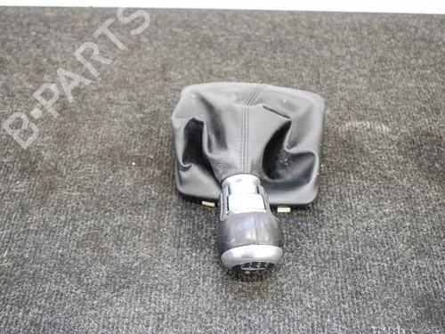 Used Shift knob Shift knob HYUNDAI i30 (GD) 1.6 CRDi (110 hp) 6865547 6865547