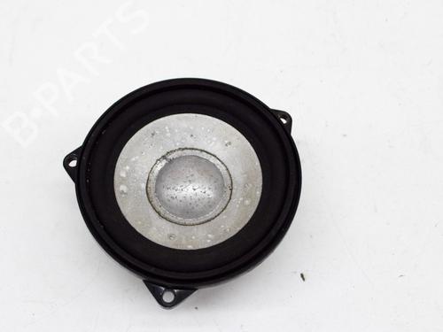 Luidspreker LAND ROVER DISCOVERY III (L319) 2.7 TD 4x4 (190 hp) 8843403