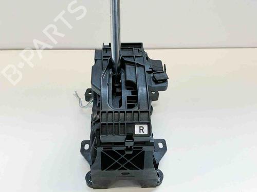 Used Gear lever TOYOTA C-HR (_X1_) 1.8 Hybrid (ZYX10_, ZYX11_, ZYX10R, ZYX11R) (122 hp) 27747926