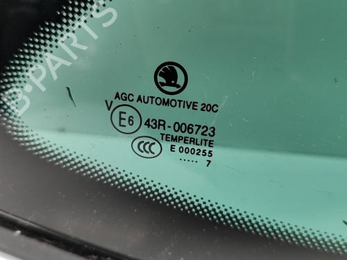 Rear right quarter glass SKODA SUPERB III Estate (3V5) 2.0 TDI | BP29391863C92 