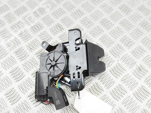 Tailgate lock TESLA MODEL 3 (5YJ3) EV | BP40014497C101 - Image 2