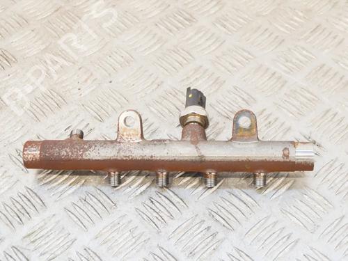 Used Injection rail DACIA DUSTER (HS_) 1.5 dCi (HSMC) (107 hp) 6744481