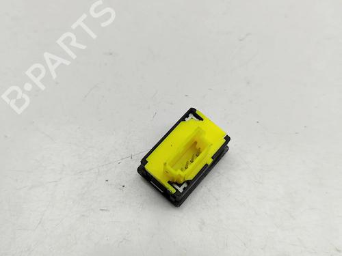 Switch BMW X1 (F48) xDrive 25 e Plug-in-Hybrid | BP32407190I30