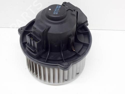 Heater blower motor LAND ROVER RANGE ROVER SPORT I (L320) 3.0 D 4x4 | BP9228475M62 