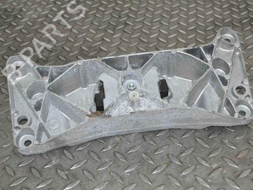 Støtte BMW 5 (F10) 520 d (190 hp) 30258291