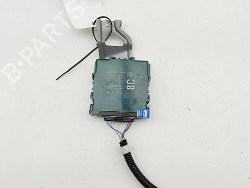 Used Electronic module Electronic module LEXUS NX II (_A2_, _H2_) 350h E-Four (AAZH25) (243 hp) 33388356 33388356