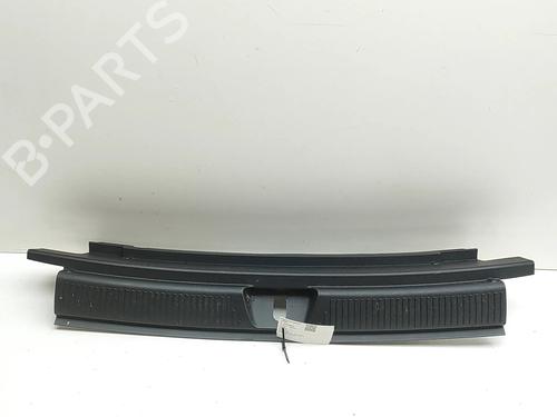 Pynteliste til bagklap MG MG 4 (EH32) EV (170 hp) 33110462