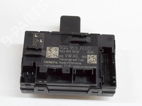 electronic-module-vw-passat-b8-variant-3g5-cb5-16-tdi-5q4959393d-5q4959393b-a2c7465660100-2014-13465293 main image