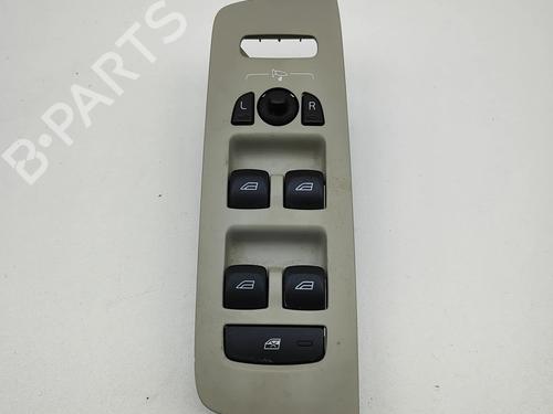 Used Right front window switch Right front window switch 38308033 38308033