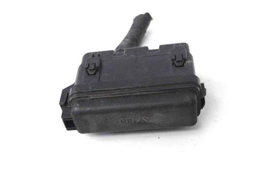 Used Fuse box LEXUS RC (_C1_) 300h (AVC10_, AVC10R) (223 hp) 30230084