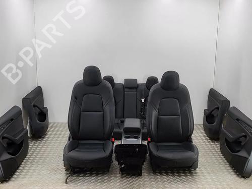 Used Seats set Seats set TESLA MODEL 3 (5YJ3) EV Performance AWD (462 hp) 27779339 27779339