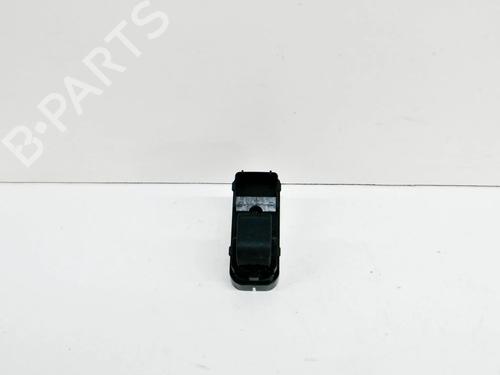 right-rear-window-switch-mazda-cx-3-dk-15-skyactiv-d-dk2ws-dk5fw-d09h66370-2015-10070842 main image