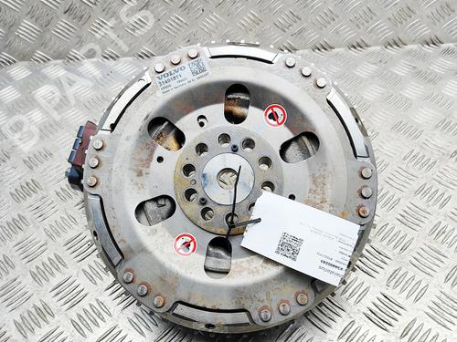 Used Alternator Alternator VOLVO XC90 II (256) T8 Hybrid AWD (405 hp) 33393962 33393962