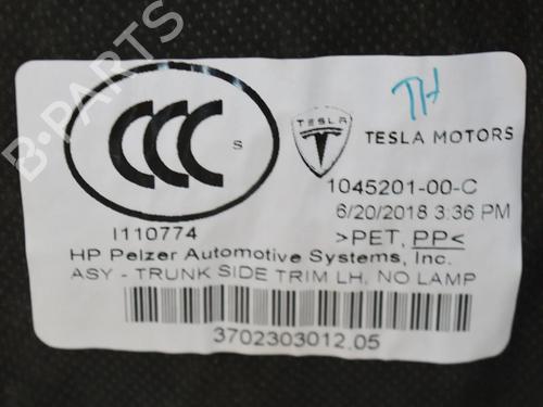 Garniture de coffre TESLA MODEL S (5YJS) 75 | BP14616077I3 