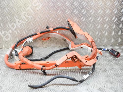 Used Wiring harness TOYOTA YARIS (_P13_) 1.5 Hybrid (NHP130_) (101 hp) 14640236