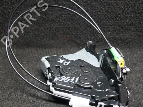 Used Front left lock TOYOTA YARIS (_P13_) 1.3 (NSP130_, NSP130) (99 hp) 6727805