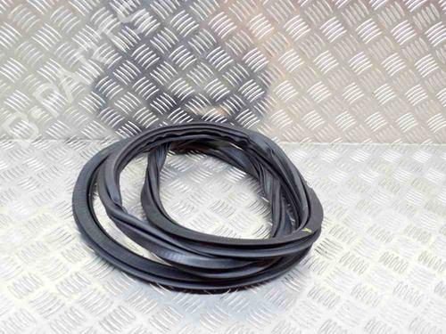 Used Rubber door seal AUDI A3 Limousine (8VS, 8VM) S3 quattro (300 hp) 14618133
