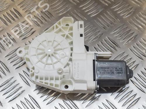 Used Left rear window motor Left rear window motor AUDI Q3 (8UB, 8UG) 2.0 TFSI quattro (170 hp) 6751415 6751415