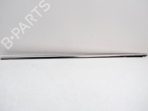 Used Door moulding trim VW TOUAREG (7LA, 7L6, 7L7) 3.2 V6 (220 hp) 14635123
