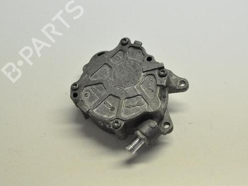 Used Vacuum pump AUDI Q5 (8RB) 2.0 TDI quattro (170 hp) 30232339