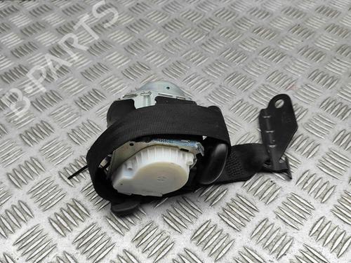 rear-right-seatbelt-audi-a5-sportback-f5a-f5f-2016-33374857 main image