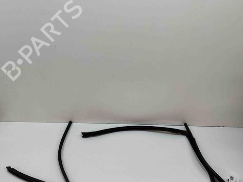 Door moulding trim PORSCHE CAYENNE Coupe (9YB) 3.0 AWD (9YBAA1) | BP27794159C150 