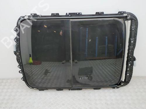 sunroof-volvo-xc40-536-2017-39958853 main image