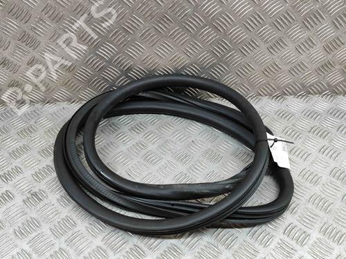 Used Rubber door seal PORSCHE CAYENNE (92A) 3.0 Diesel (262 hp) 16313120