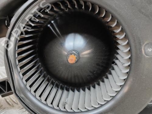 Heater blower motor AUDI Q7 (4MB, 4MG, 4MQ) 3.0 TDI e-tron quattro | BP26142275M62
