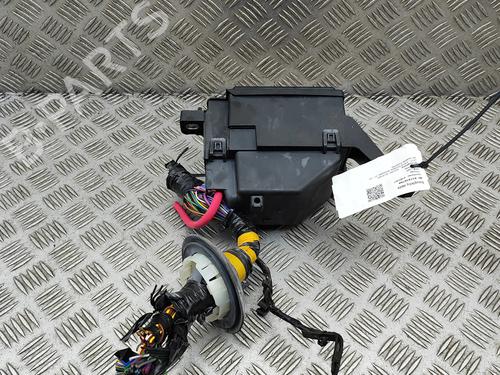 Fuse box JAGUAR XE (X760) 2.0 D | BP38421796E1 - Image 3