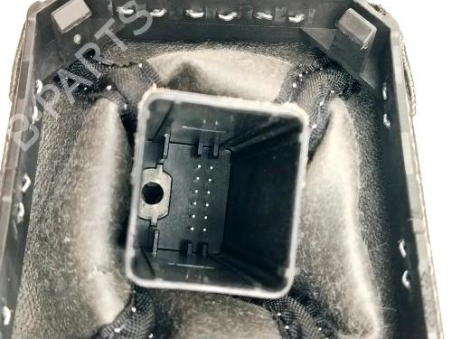 Shift knob VW TOUAREG (CR7, RC8) 3.0 TDI 4motion | BP40486425I34  - Image 7