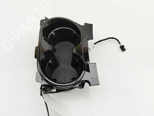 Cup/Object holder PEUGEOT 508 II (FB_, FH_, F3_) Hybrid 225 (F35GQU) | BP29975402I37