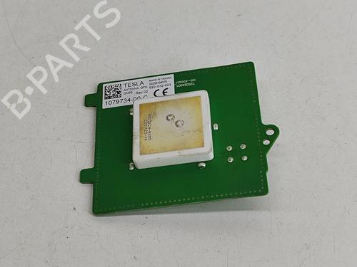 antennabase-tesla-model-y-5yjy-2019-33367894 main image