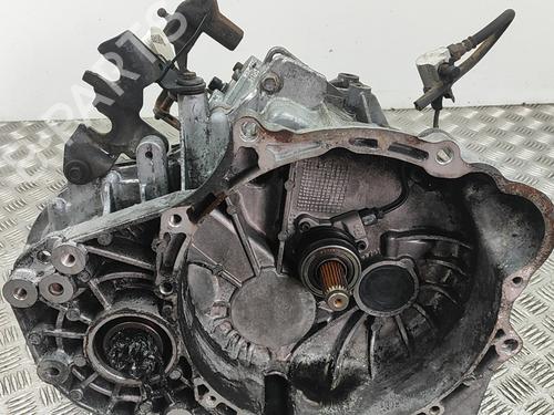 Used Gearbox CHEVROLET CAPTIVA (C100, C140) 2.0 D 4WD (150 hp) 28101831