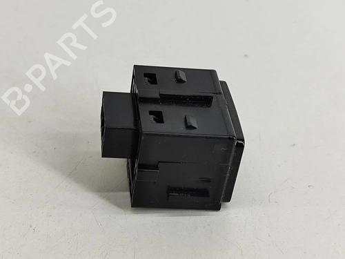 Switch JAGUAR XE (X760) 2.0 D | BP20144280I30 - Image 4