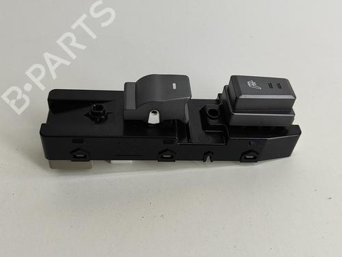 Left rear window switch HYUNDAI IONIQ (AE) 1.6 GDI Hybrid | BP17444975I29 
