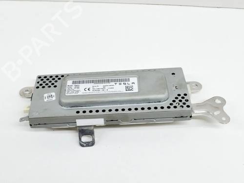 Used Electronic module TESLA MODEL 3 (5YJ3) EV AWD (351 hp) 28430252