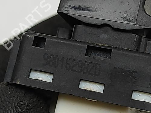 Right front window switch CITROËN C4 CACTUS 1.6 BlueHDi 100 | BP29975814I26 