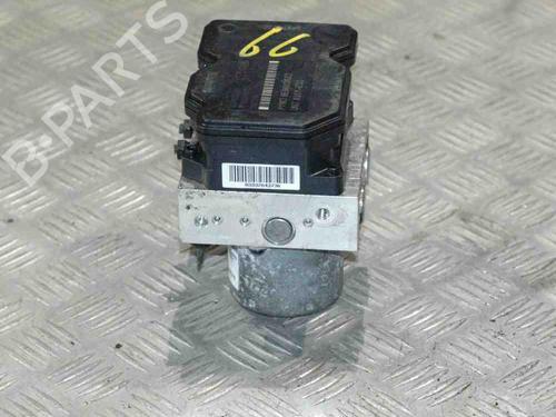 Used ABS pump HYUNDAI i40 I (VF) 1.7 CRDi (116 hp) 6721792