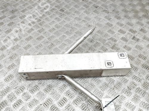 BP18166083C125 main image