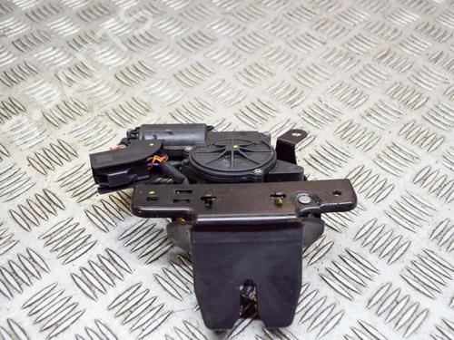 Tailgate lock TESLA MODEL 3 (5YJ3) EV AWD | BP27754962C101 - Image 4