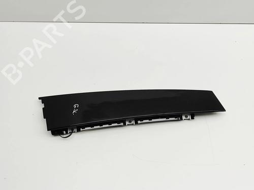 Used Door moulding trim Door moulding trim 37238379 37238379