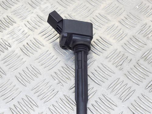 Used Ignition coil Ignition coil VW GOLF VII (5G1, BQ1, BE1, BE2) 2.0 R 4motion (300 hp) 6774102 6774102