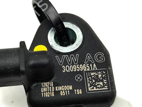 Electronic sensor VW PASSAT B8 (3G2, CB2) 2.0 TDI | BP33395564M84  - Image 7