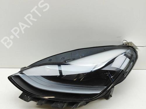 Used Left headlight Left headlight TESLA MODEL Y (5YJY) Long Range All-wheel Drive (514 hp) 33394400 33394400