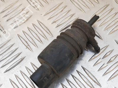 Used Washer pump Washer pump MERCEDES-BENZ C-CLASS T-Model (S203) C 180 Kompressor (203.246) (143 hp) 14657985 14657985