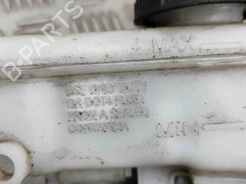 Brake fluid reservoir NISSAN NAVARA NP300 Pickup (D23, D23T) 2.3 dCi 4x4 (D231) | BP26017445M118